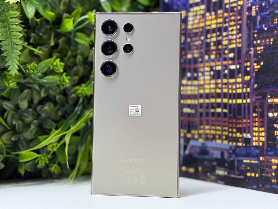 Samsung Galaxy S24 Ultra 256GB 12GB Ram Гаранция