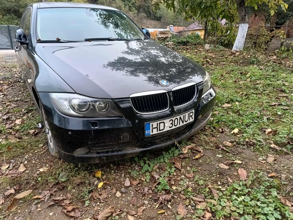 Vând BMW seria3 E90