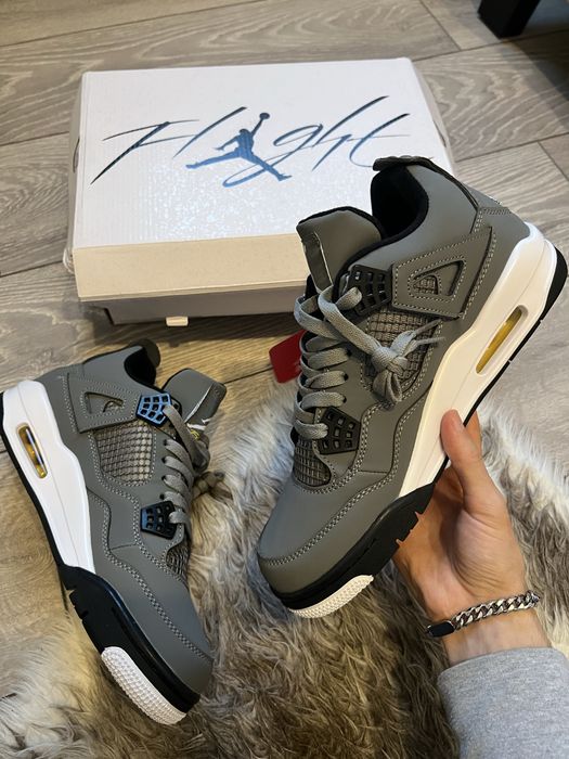Jordan 4 Cool Grey (42-43)