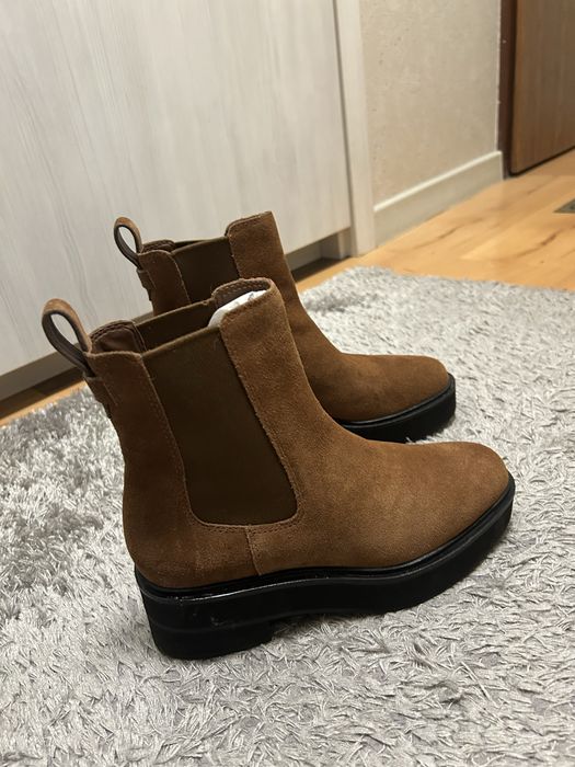 Зимни боти Ralph Lauren , естествен велур