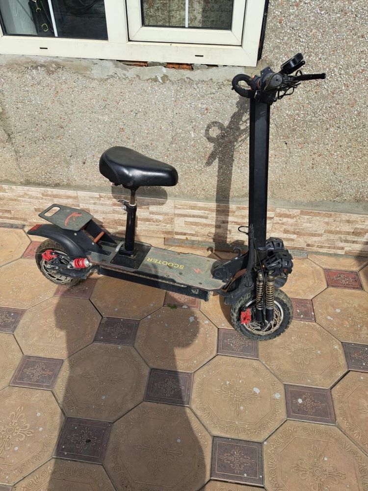 Продаю самокат Kugo kirin Max Speed