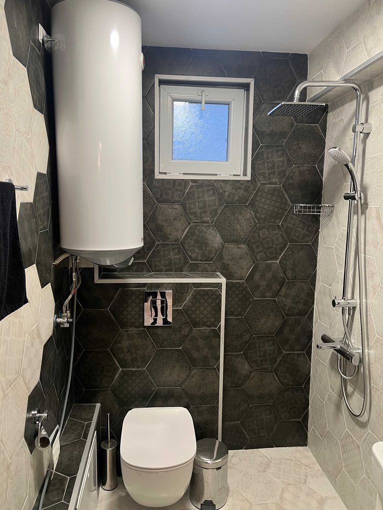 Продава се Тристаен апартамент в Свиленград - 116 кв.м за 1811 €/кв.м - Снимка #10