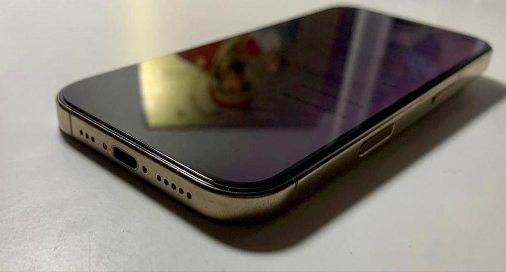 Apple iphone 16 Pro 92% Baterie