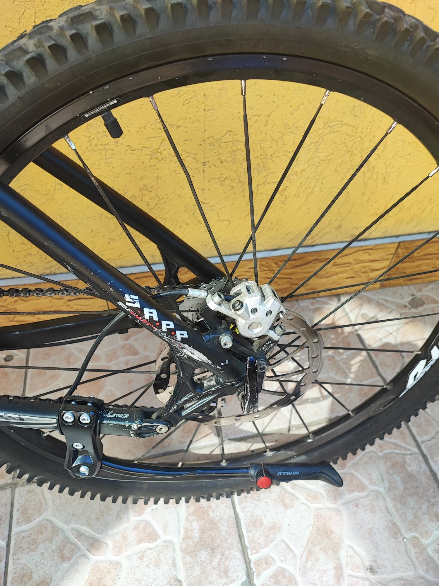 Vând bicicleta Simplon full-suspension
