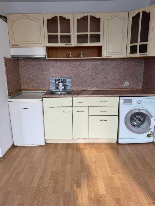 Продава се Тристаен апартамент в Бургас, Братя Миладинови - 65 кв.м за 2385 €/кв.м - Снимка #3