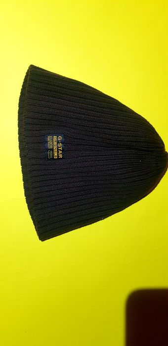 Шапки  Berqdans  G- star  New York  yankes