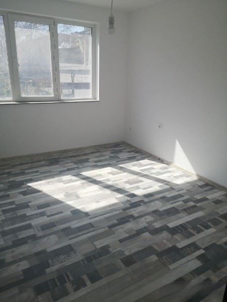 Продава се Двустаен апартамент в София, Надежда 2 - 83 кв.м за 2196 €/кв.м - Снимка #4