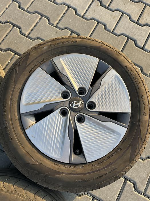 Оринални Джанти с гуми за Hyndai ioniq