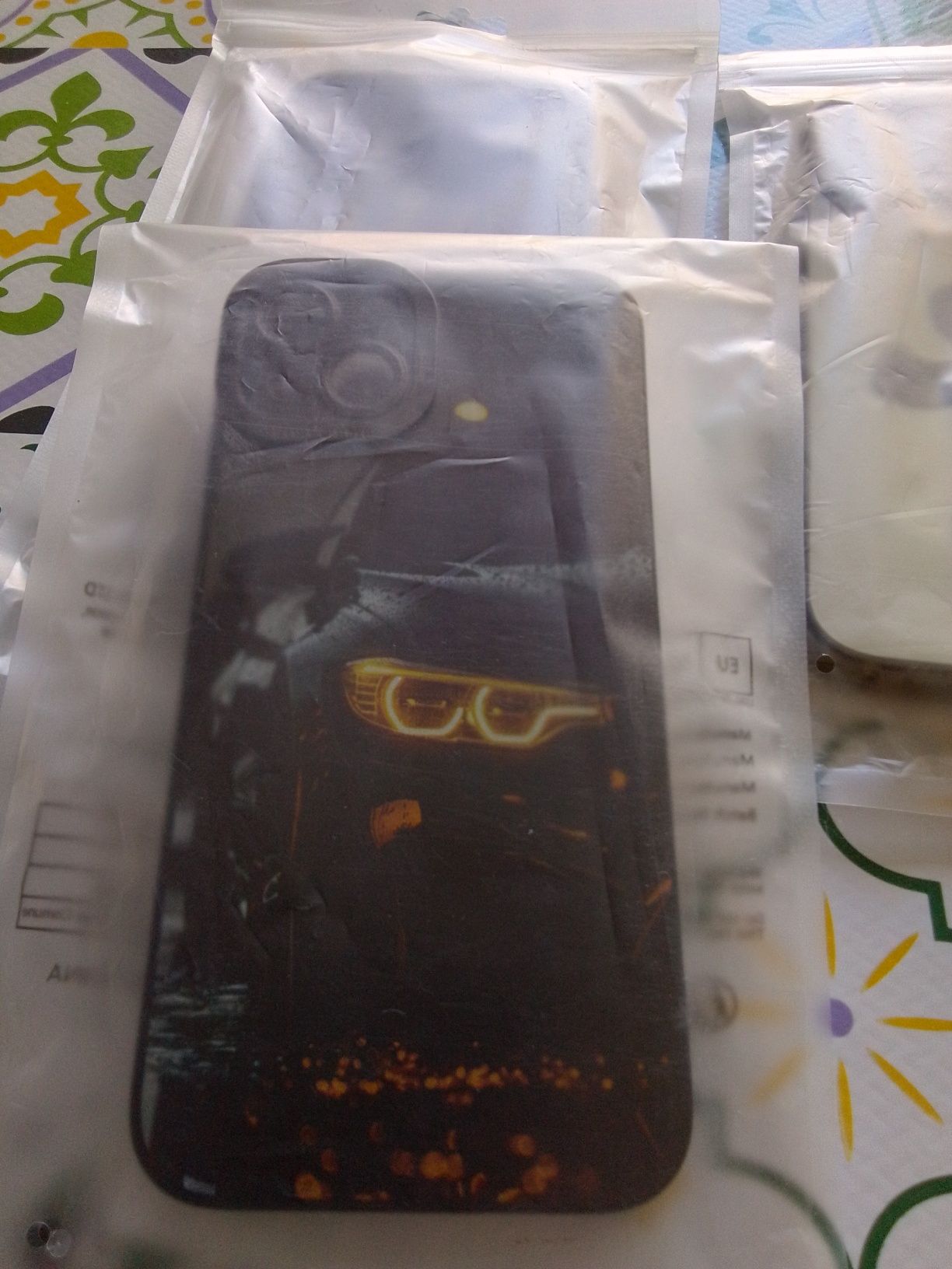 Чехол для iPhone 13