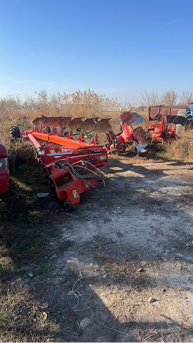 Плуги Kuhn 5-12 корпусные