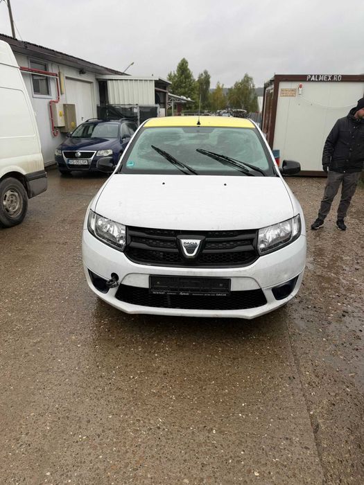 dezmembrez Dacia Sandero 2 motor 1.2 benzina euro 5 an fabricatie 2013
