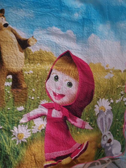 Покрывало на полуторку с наволочкай    и 5000 тыс.