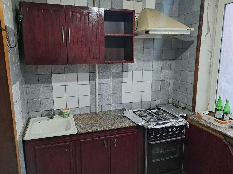 Продается  квартира Эко базар  Чимган 1/5/5 №Г3