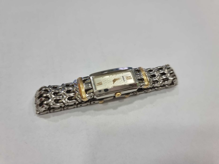 Дамски часовник Seiko - рядък