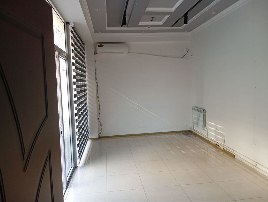 В аренду  офис Яккасарайский р-он