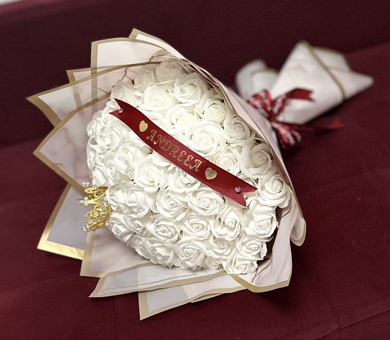 Buchet trandafiri personalizat