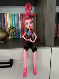 Papusa Monster High