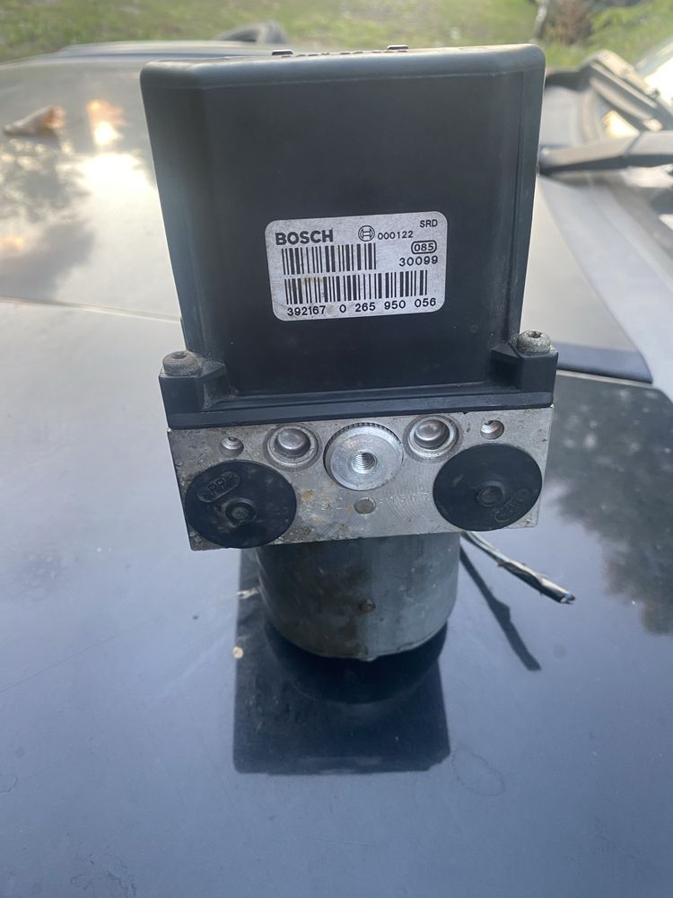 Помпа ABS за Land Rover Range Rover L322