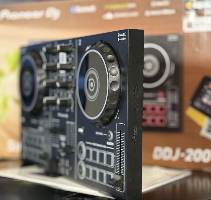 Контролер PIONEER DJ, DDJ-200, Черен