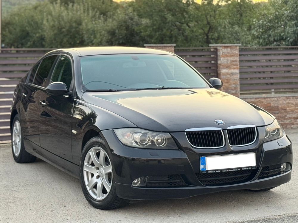 BMW E90 320D 163 Cp Automat / Distributie in Fața 2008
