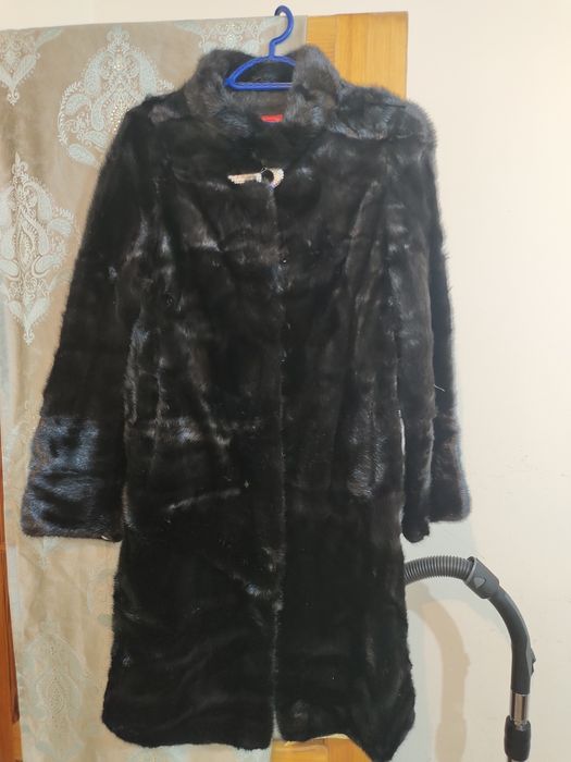 Продам норковую шубу