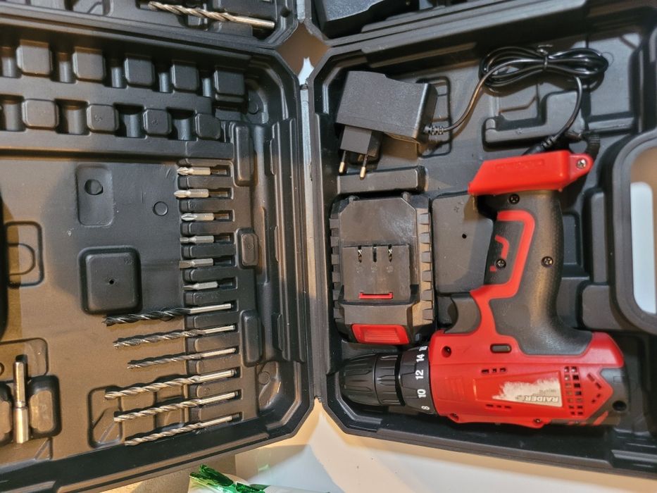 Винтоверт Raider 12 волта