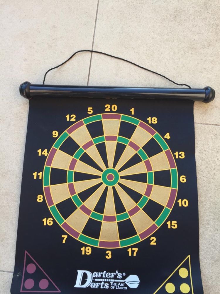 Darts magnetic cu 6 săgeți