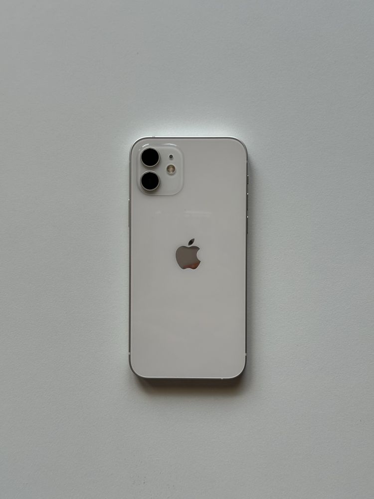iPhone 12 64GB - ПЕРФЕКТЕН