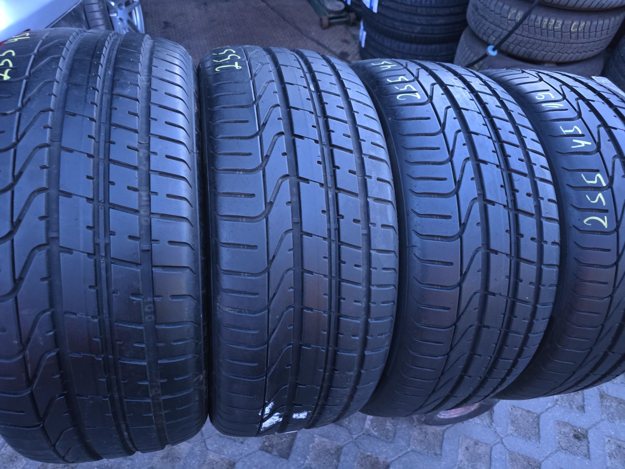 Летни гуми 255 45 19 Pirelli pzero 4бр