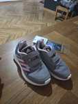 Adidasi nr 32 Adidas