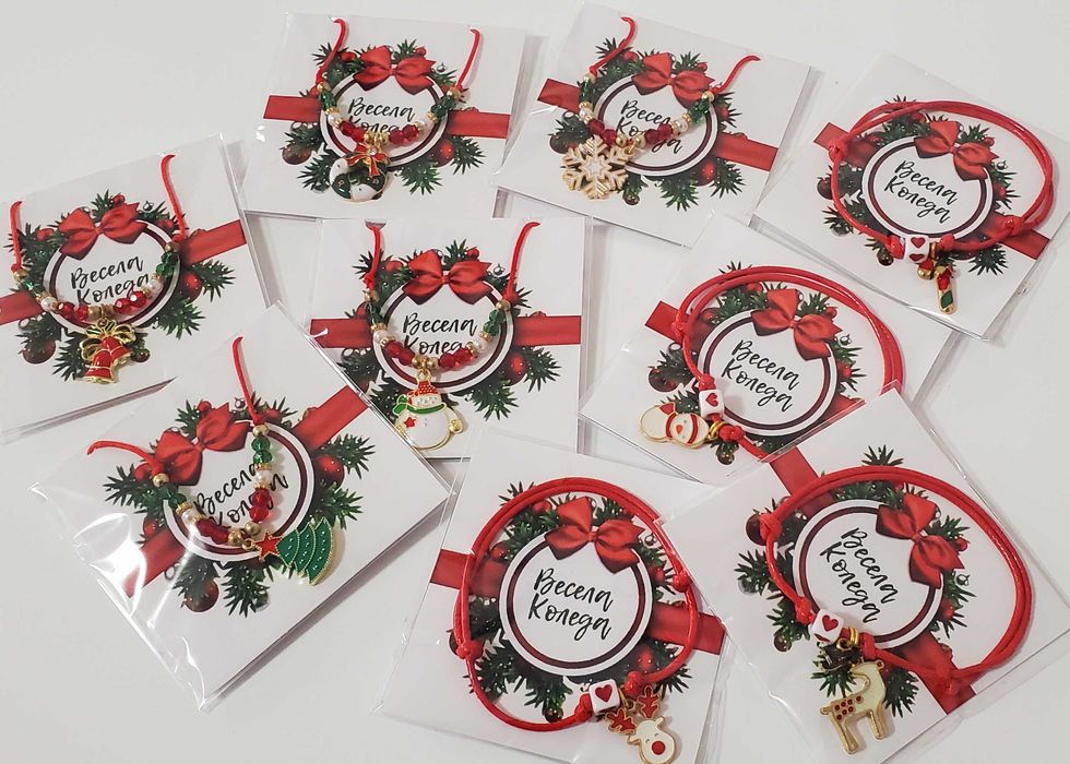 Коледни гривни, магнитчета, късмети, книгоразделители