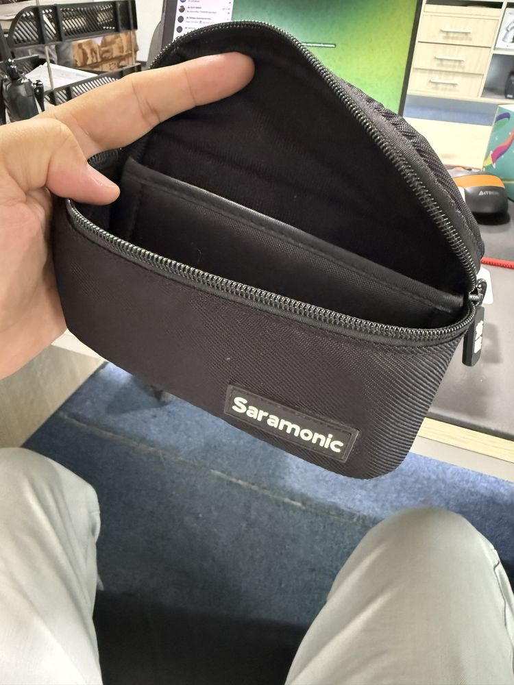 Беспроводной микрофон Saramonic BlinkMe B2