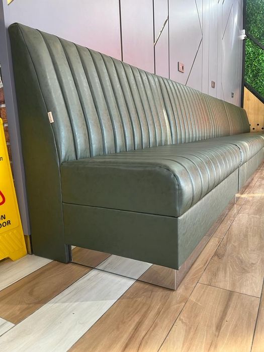 Мягкая мебель для кафе и ресторанов