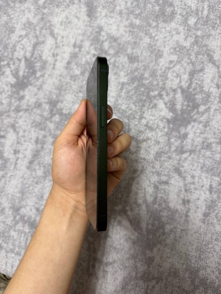 Продам 13 iphone не дорого, всё своё, iphone 13 sotaman