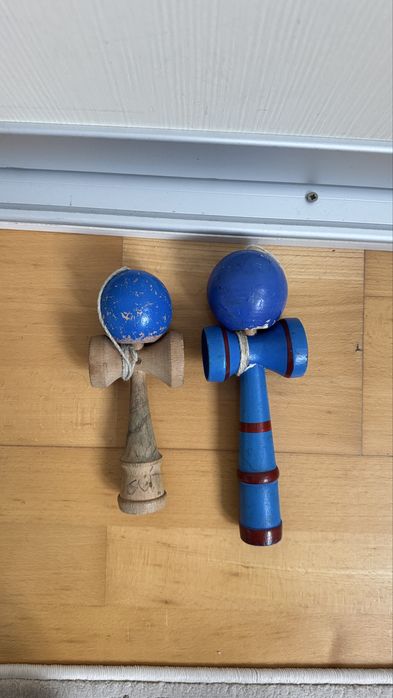 Kendama  2 bucati standard si mare originale jucarie ken dama