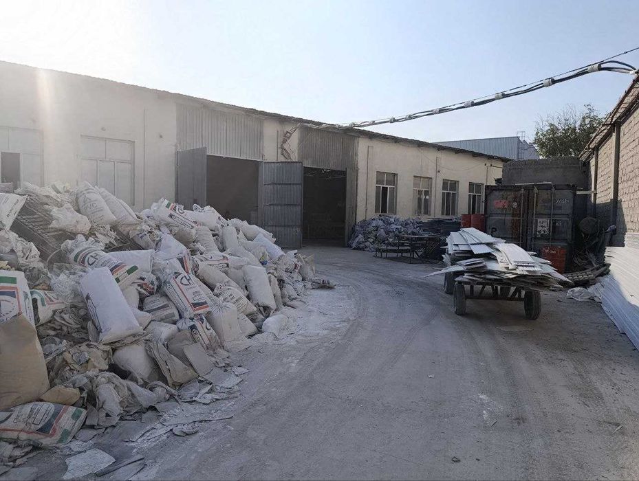 Продается база   2,6 гектар в Зангиатинском районе с жд веткой