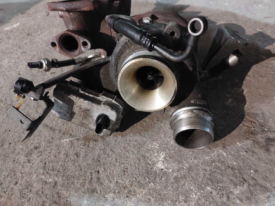Turbina cu galerie evacuare Motor N47 143CP BMW F20 xy