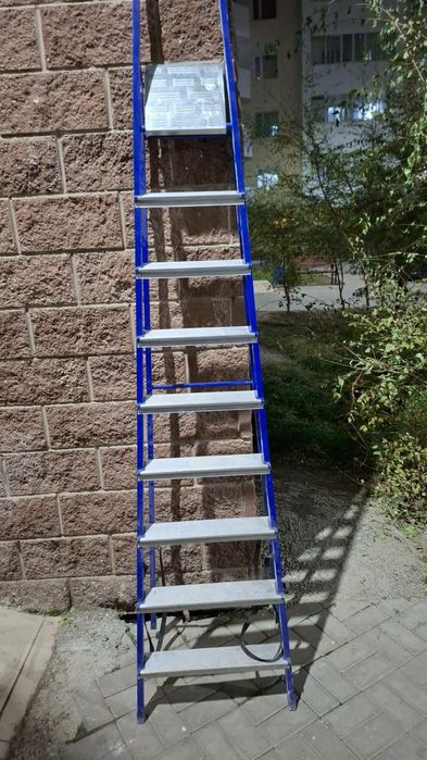 Стремянка 20000 тг