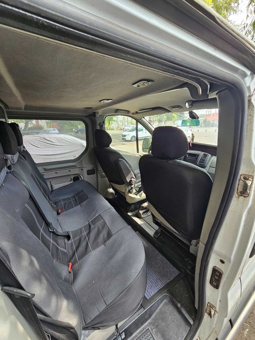Renault Trafic - Mixt 5 locuri, variata lunga