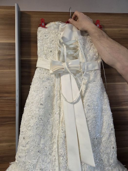 Vand  rochie mireasa