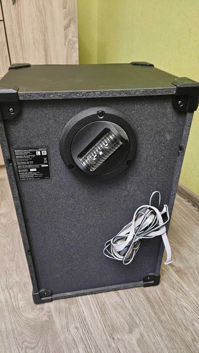 Продавам Аудио Система Sony Shake-X30D