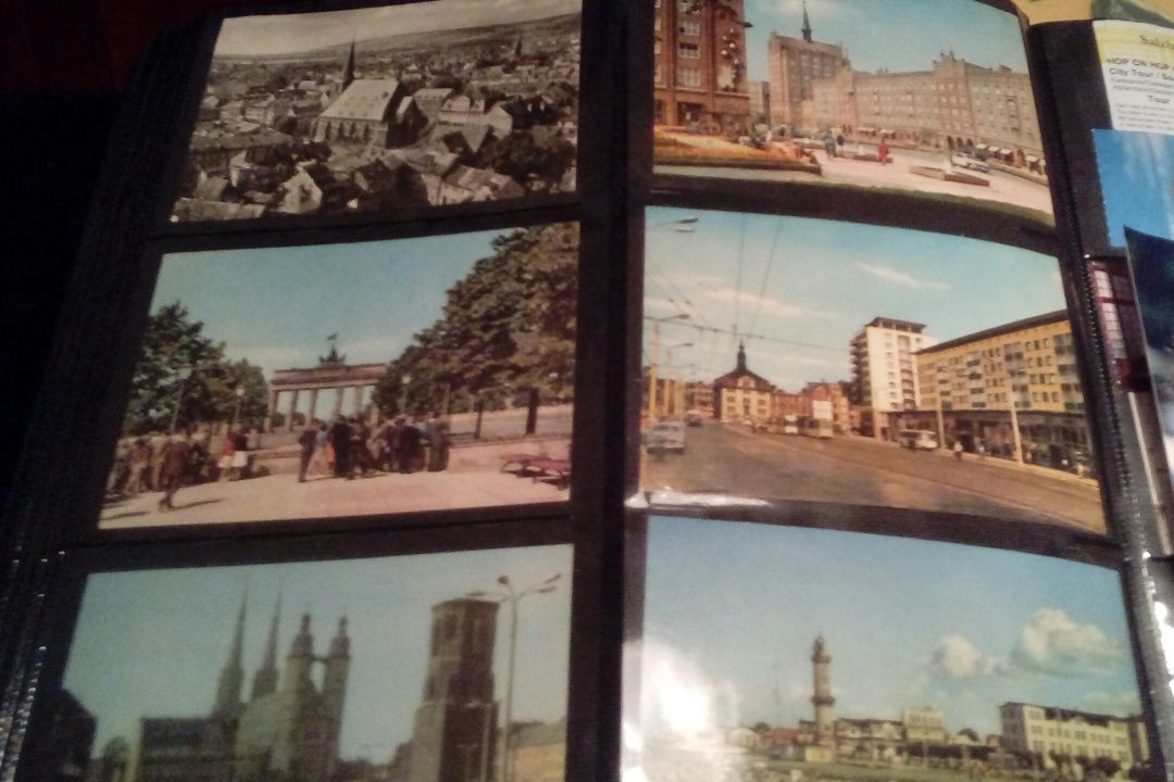Продам открытки разных городов и стран