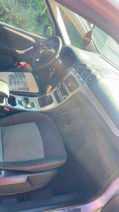 Ford galaxy 2012 cu 7 locuri
