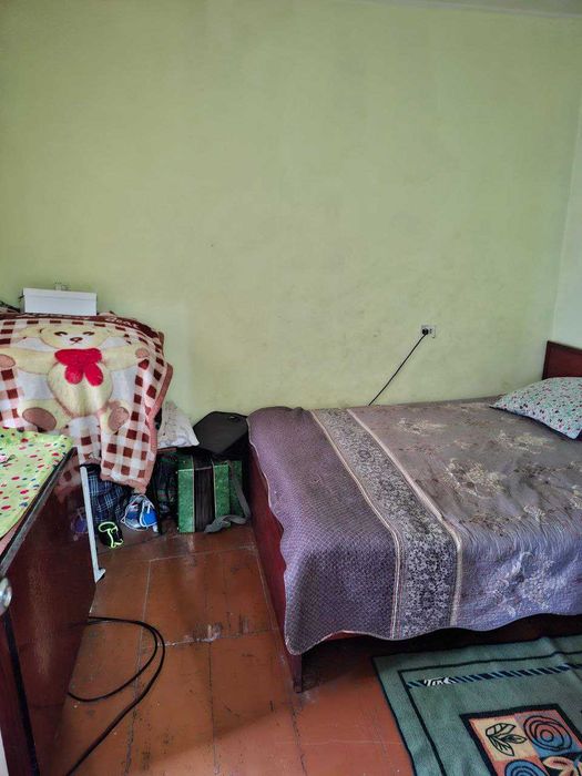 Продаётся небольшой домик, 175 школа.