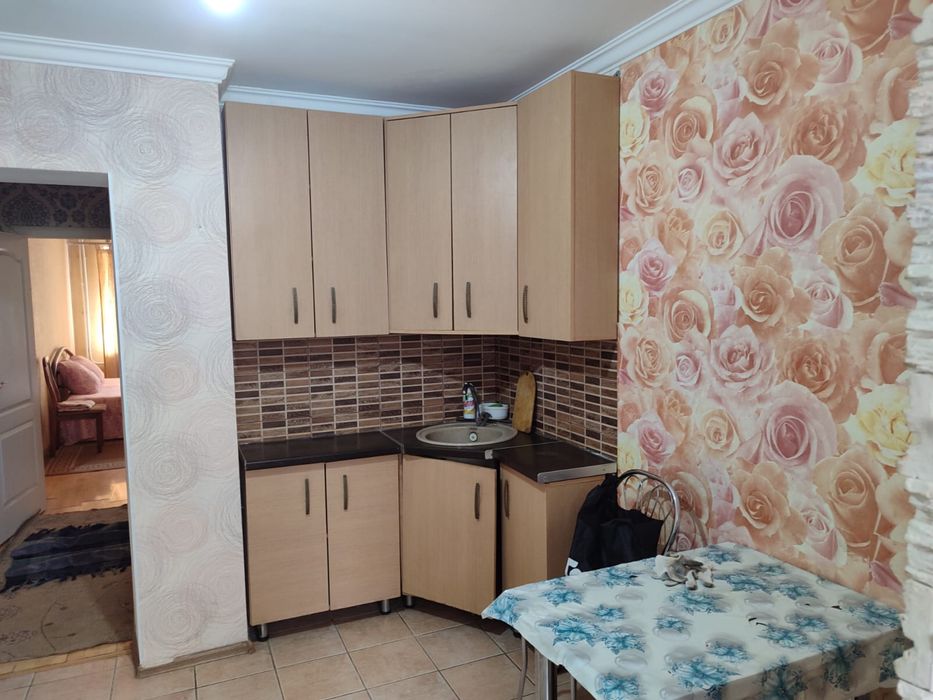 Продам 2к.кв 8 мкр