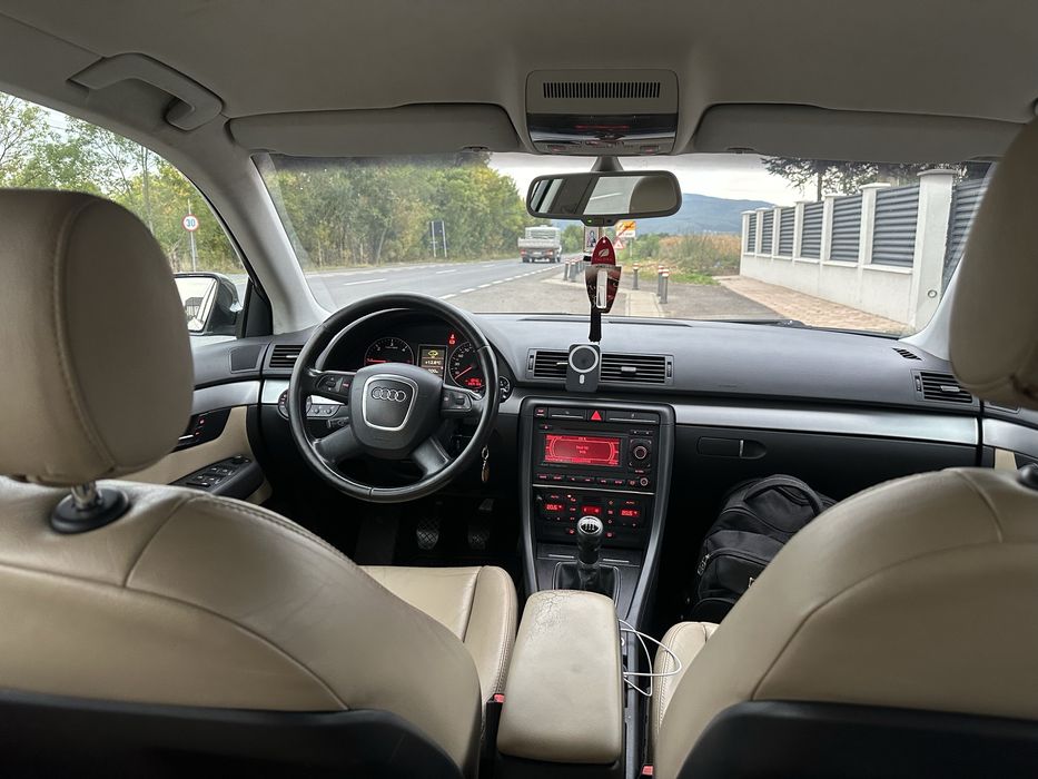 Vand Audi A4 B7 2007