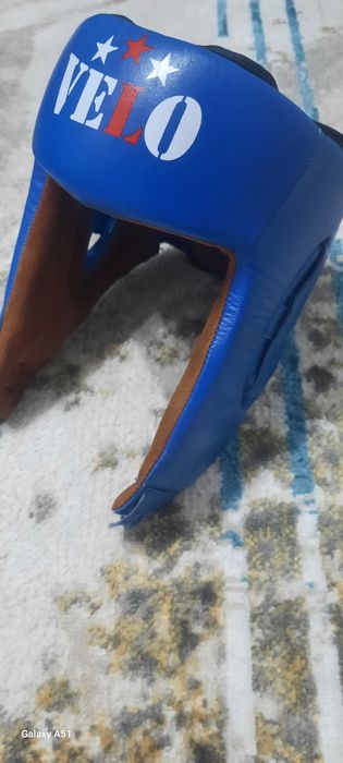 Продам боксерски шлем вело