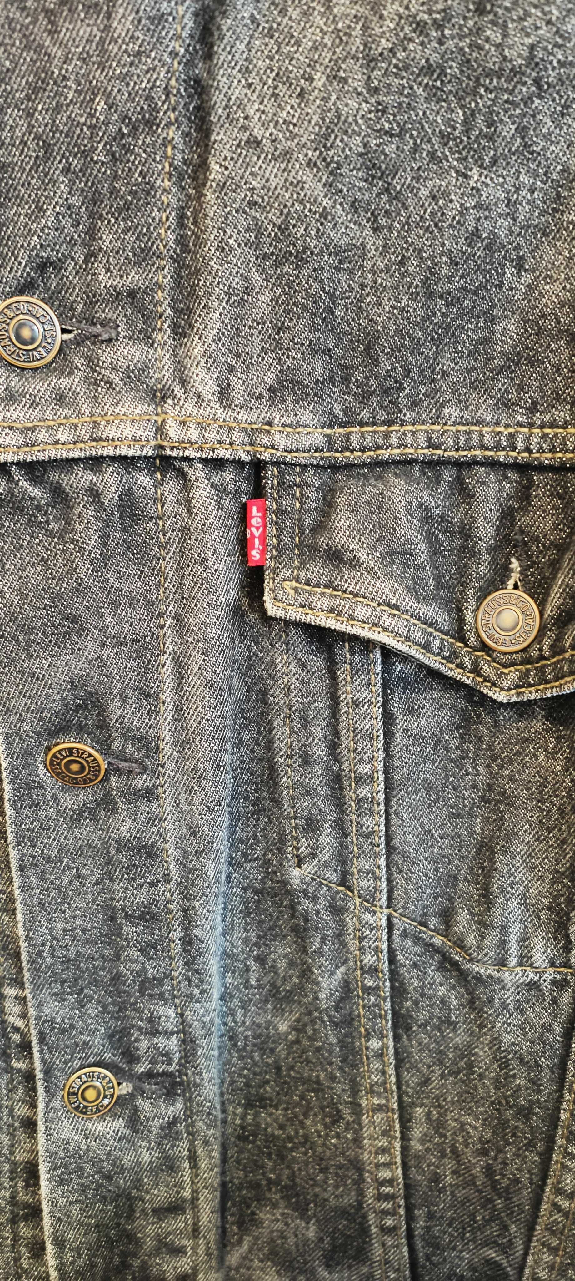 Jacheta vintage Levis, originala  anii '80, măsura XL/XXL