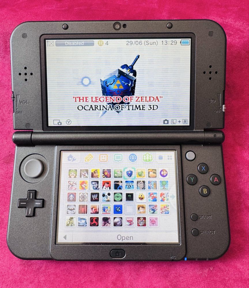 Nintendo NEW 3DS XL - много запазен