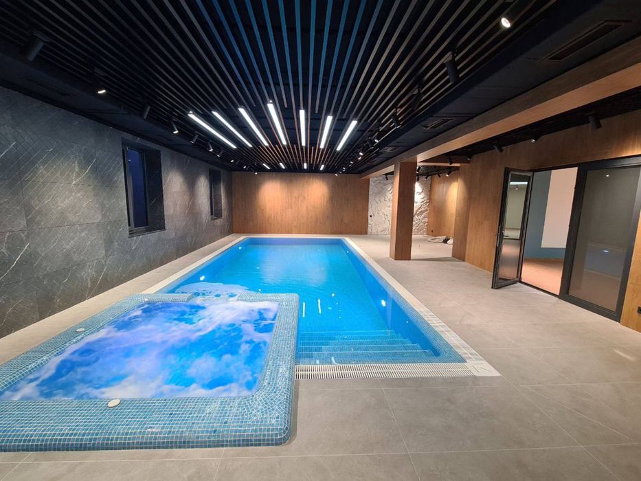 Продаётся евро Дом 8,5 соток центр Луначарского!!!